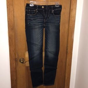 American Eagle skinny women’s jeans